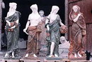 Statue-111